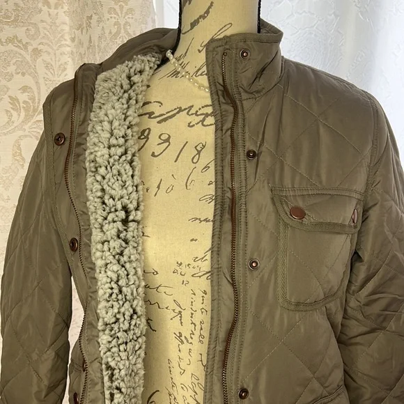 Jacket - Picture 4 of 6